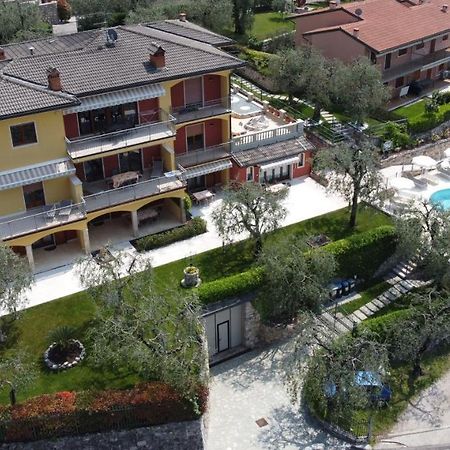 Villa Due Leoni - Residence Brenzone sul Garda Exterior foto